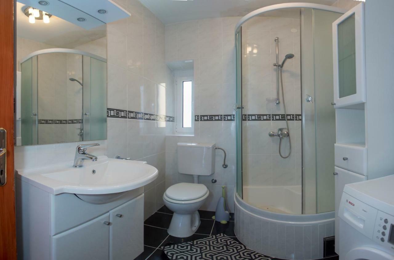 Prime Location Penthouse Apt With A Large Terrace سبليت المظهر الخارجي الصورة